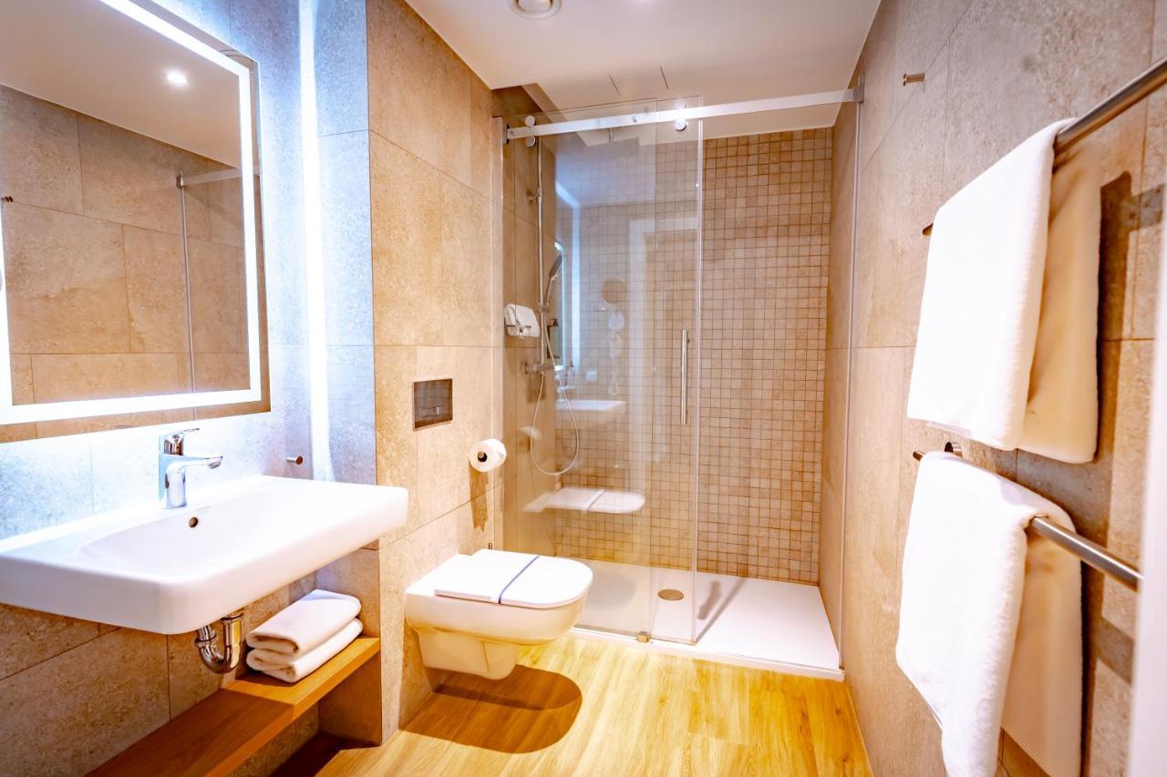 Eva Park Life & Spa Konstancin-Jeziorna Extérieur photo