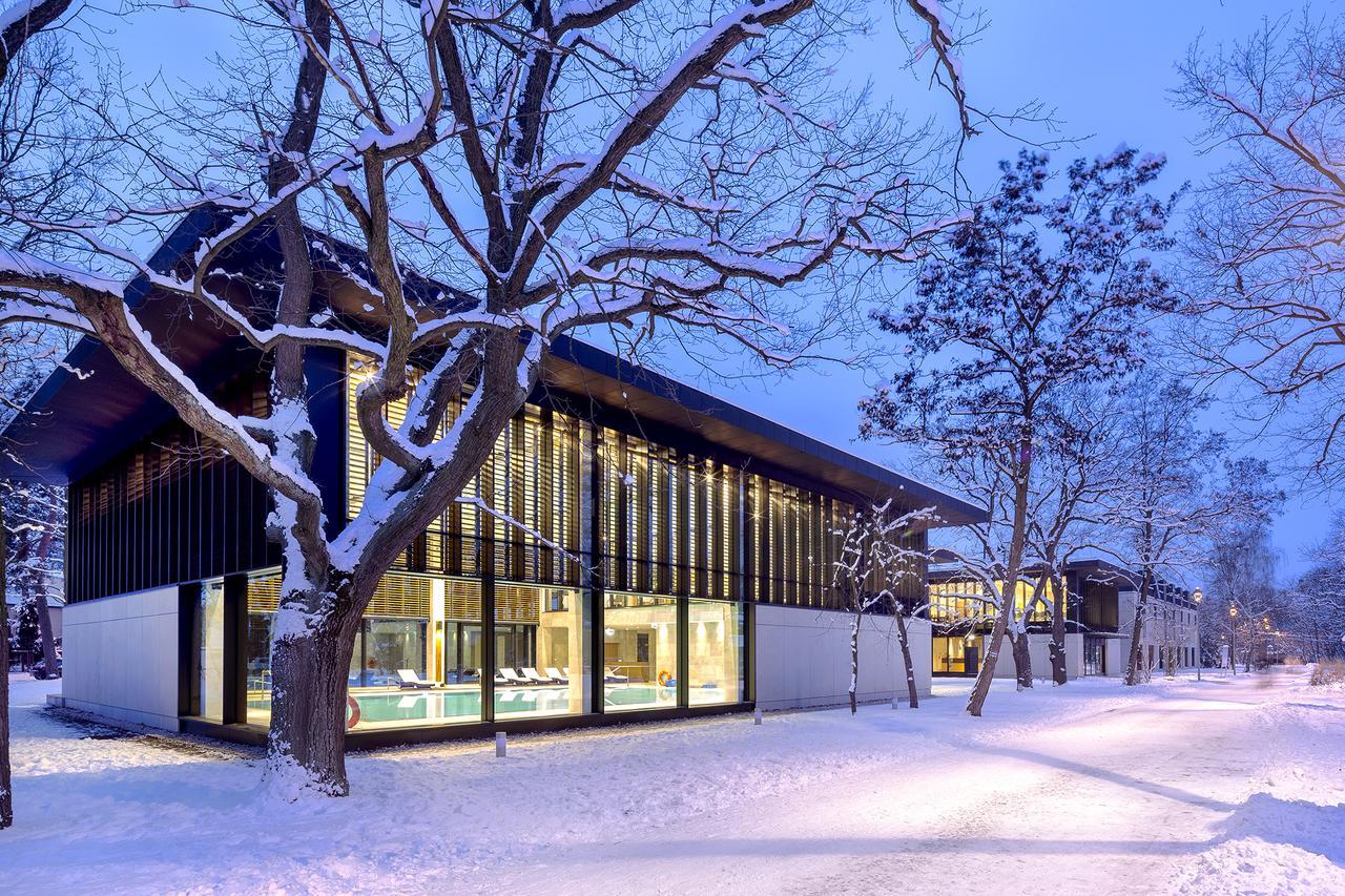 Eva Park Life & Spa Konstancin-Jeziorna Extérieur photo