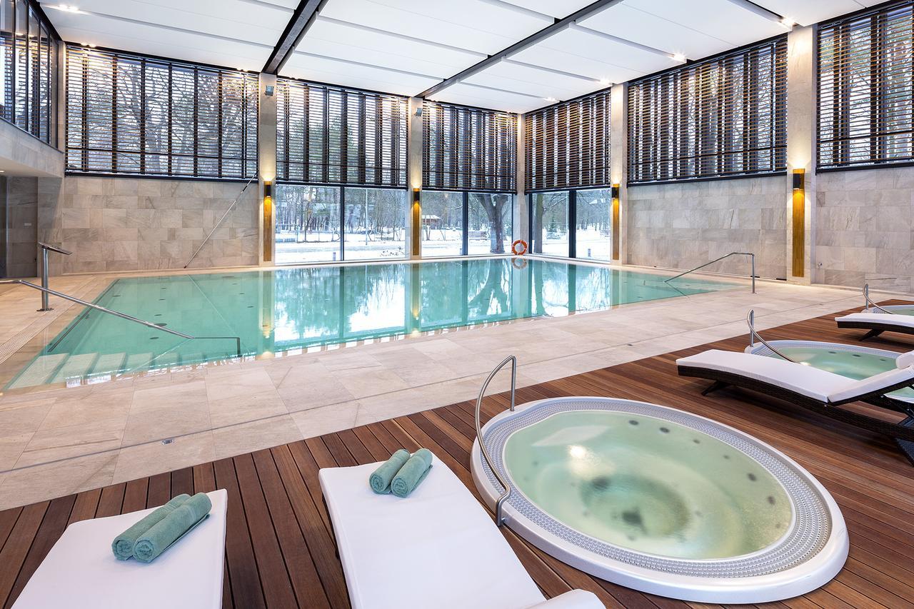 Eva Park Life & Spa Konstancin-Jeziorna Extérieur photo