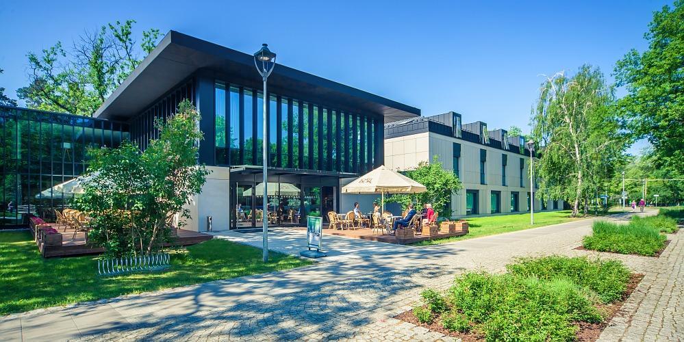 Eva Park Life & Spa Konstancin-Jeziorna Extérieur photo