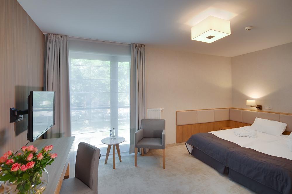 Eva Park Life & Spa Konstancin-Jeziorna Extérieur photo
