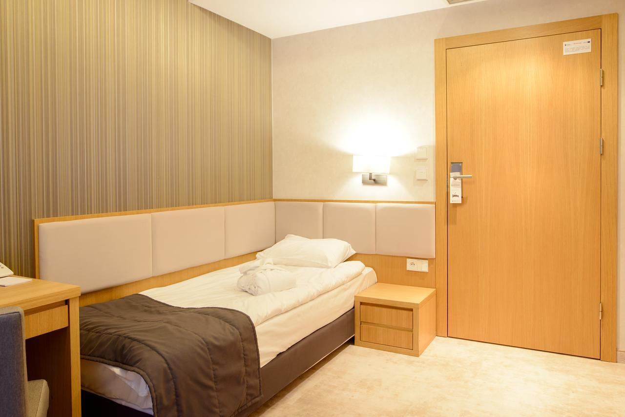 Eva Park Life & Spa Konstancin-Jeziorna Extérieur photo